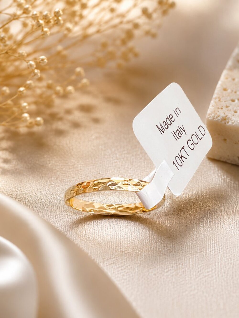 10K Yellow Gold Hammered Textured Band Ring Size 8 Italy 1758 AR Stackable